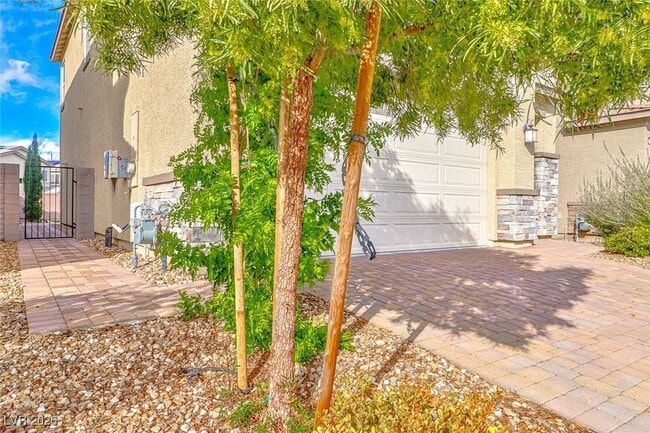 Building Photo - 3758 Bright Aquarius Ln