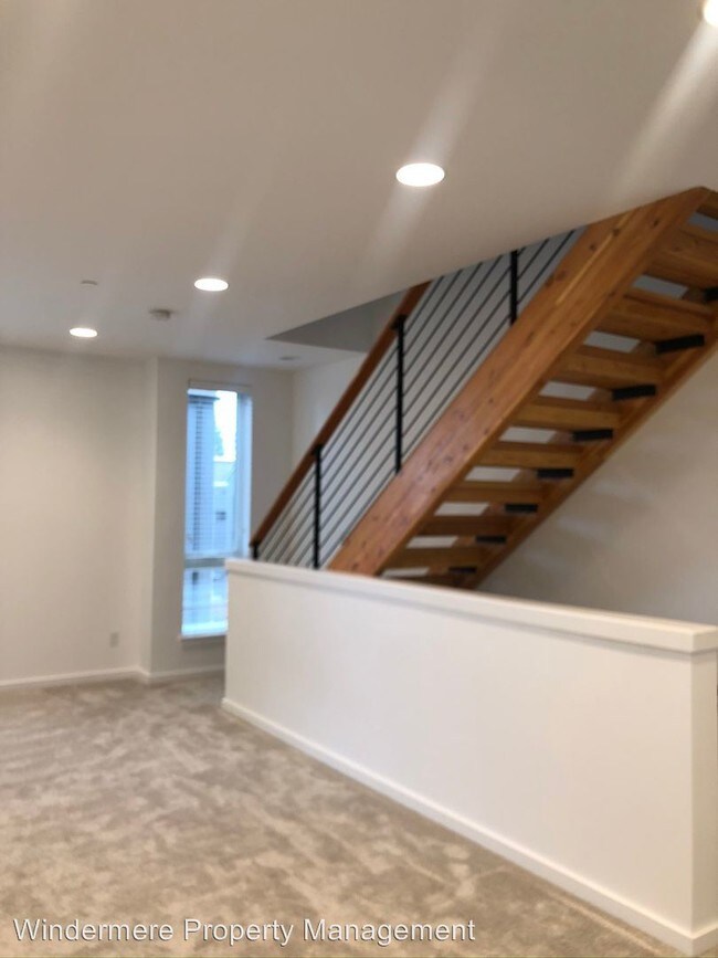 Building Photo - 2 br, 1 bath House - 370 Root Path NW