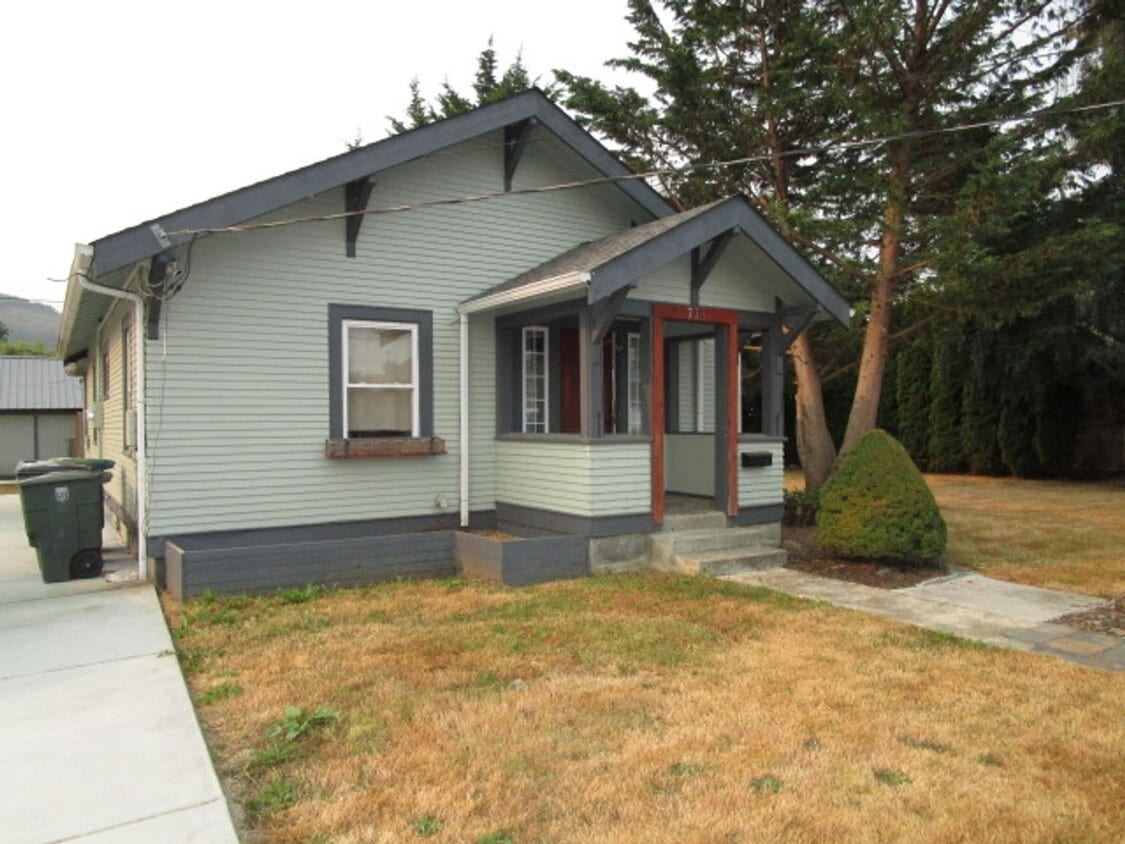 735 Jameson St, SedroWoolley, WA 98284 House Rental in SedroWoolley