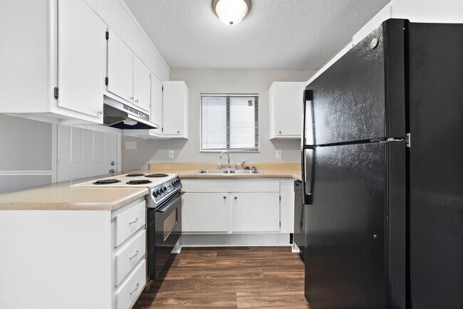 Foto del edificio - Mallard Creek Apartments