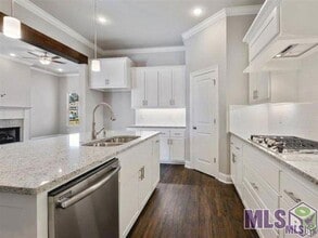 Building Photo - 13420 Belle Prairie Dr