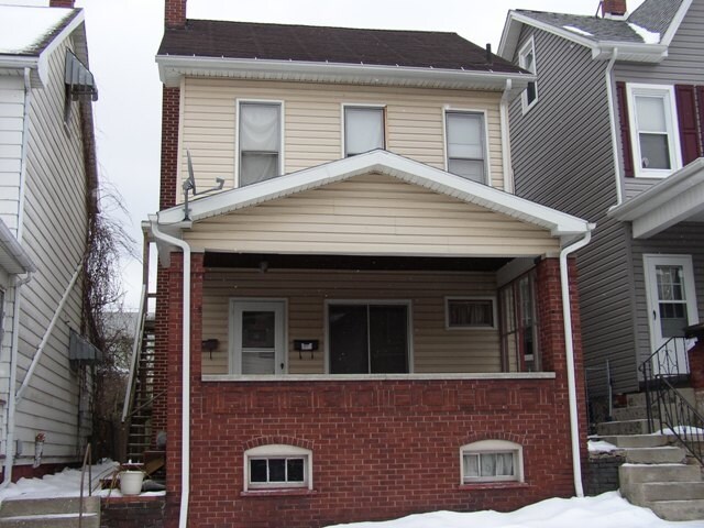 Primary Photo - 115 2nd Ave