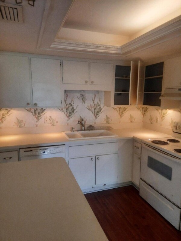 Foto del edificio - 2050 Oleander Blvd
