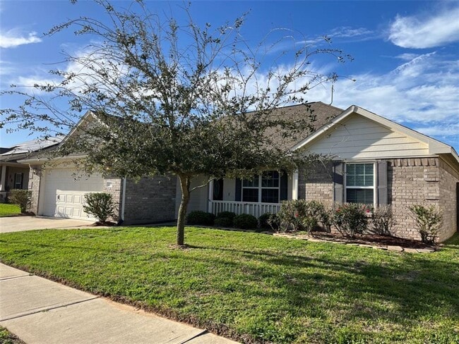Building Photo - 235 S Lantana Cir