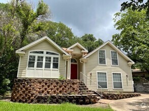 Building Photo - 5615 Shoal Creek Blvd