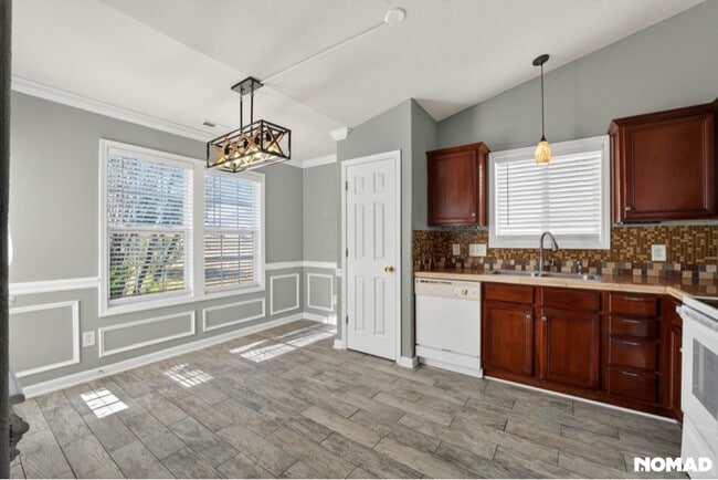 Foto del edificio - 4018 Planters Watch Dr