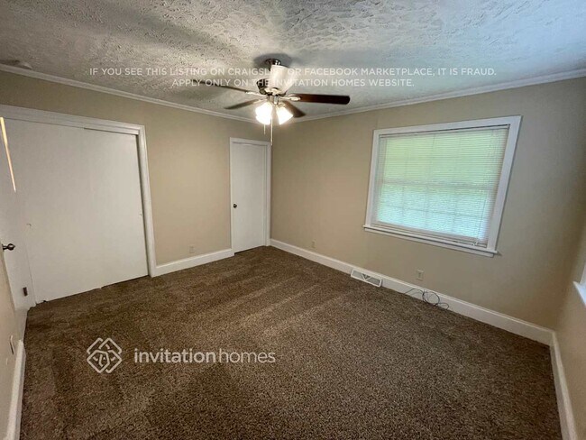 Foto del edificio - 208 N Milford Dr