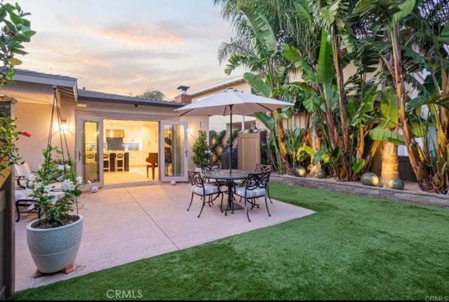 Building Photo - 250 Avenida Monterey