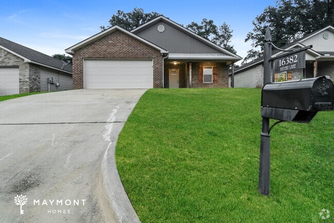 Building Photo - 16382 Pottery Ln