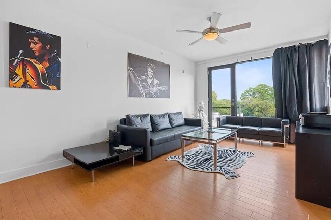 Foto del edificio - 3016 Guadalupe St