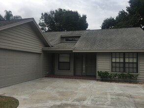 Building Photo - 1035 Burrisridge Dr