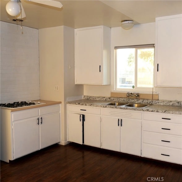 Photo - 501 University Pl Townhome