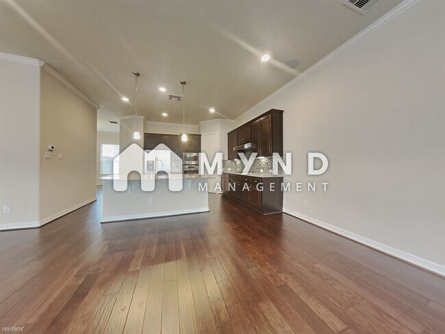 Foto del edificio - 3 br, 3.5 bath House - 10604 Shadow Elm Ct