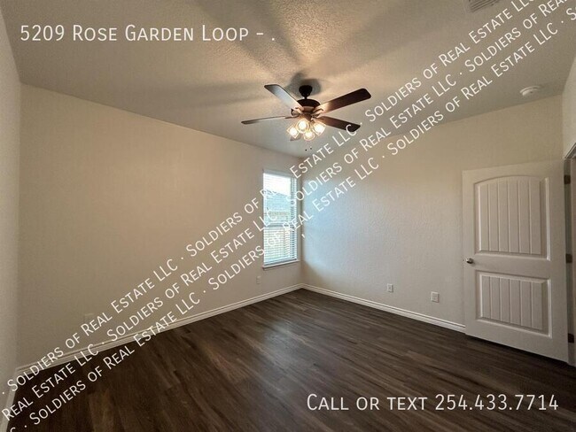 Building Photo - 5209 Rose Garden Loop