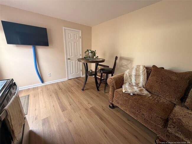 Foto del edificio - 1900 W Parkton Tobermory Rd