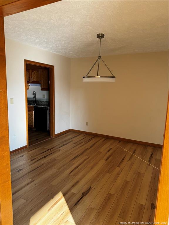 Foto del edificio - 7820 Loxley Dr