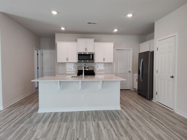 Foto del edificio - Beautiful home located in the Hamilton Woo...