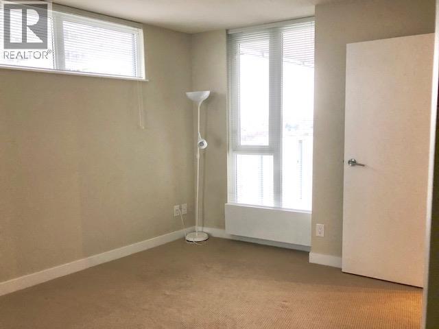 Photo du bâtiment - 489 Interurban Wy