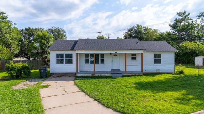 Building Photo - 4 Bedroom Rent to Own Home Available!