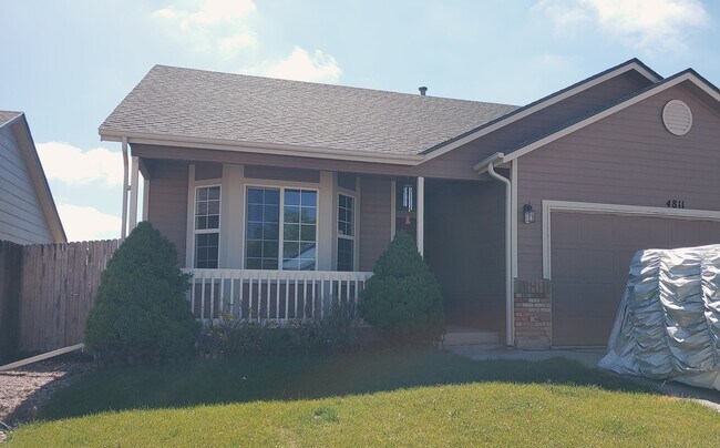 Photo - 4811 Expedition Dr House