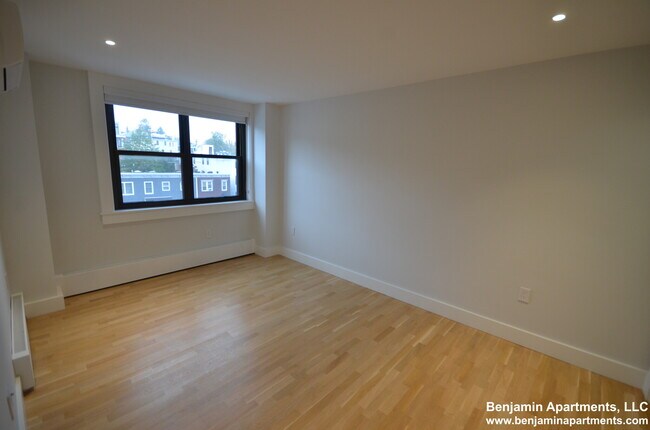 Foto del edificio - 1410 Columbia Rd