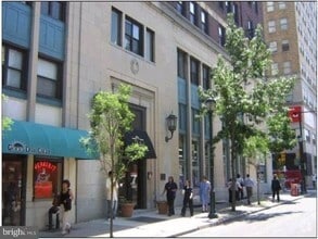 Building Photo - 37 S 20th St