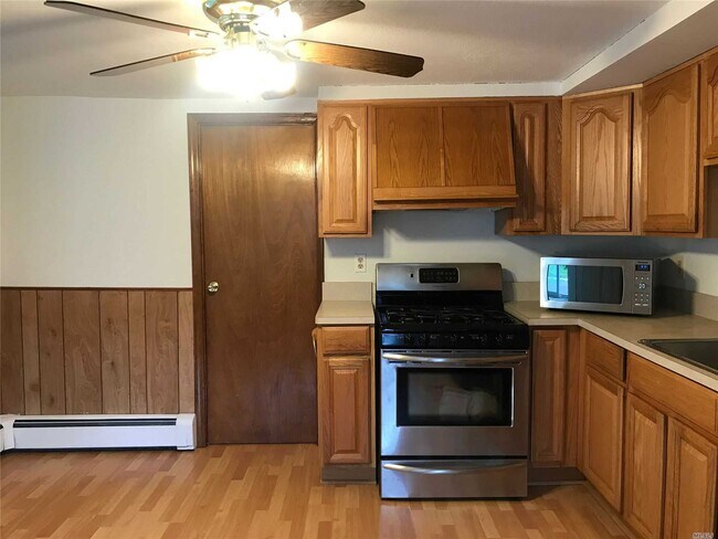 Foto del edificio - 98 Cuba Hill Rd