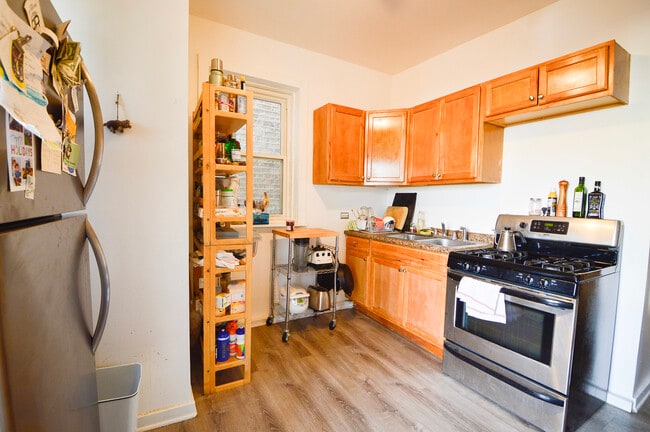 Foto del edificio - 3320 W Crystal St