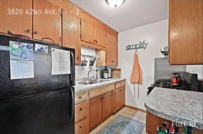 Foto del edificio - 3820 42nd Ave S