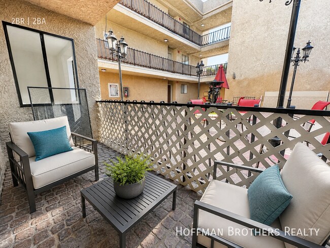 Foto del edificio - 11941 Weddington St