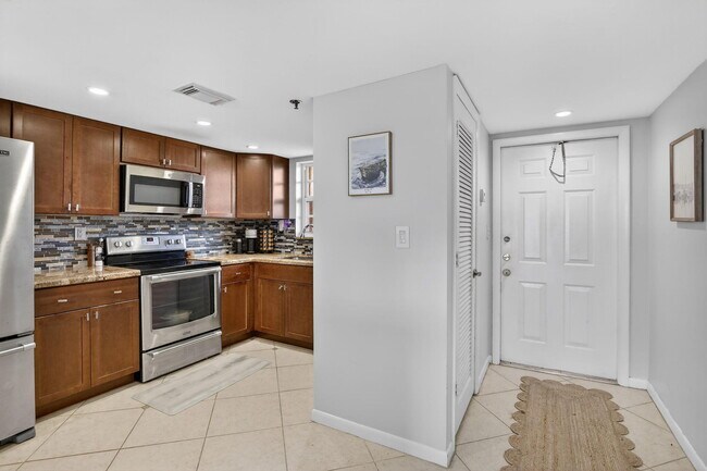 Foto del edificio - 3001 W Rolling Hills Cir