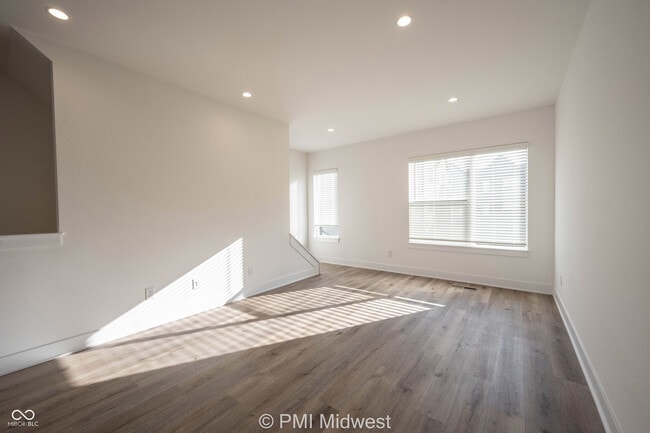 Building Photo - 1549 Tannery Way