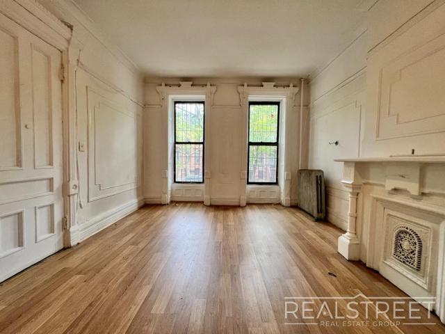 Building Photo - 1 bedroom in BROOKLYN NY 11216