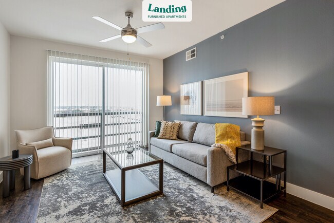 Foto del edificio - 11721 Domain Blvd