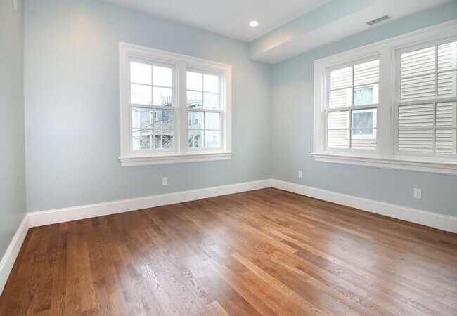 Building Photo - 44 O St