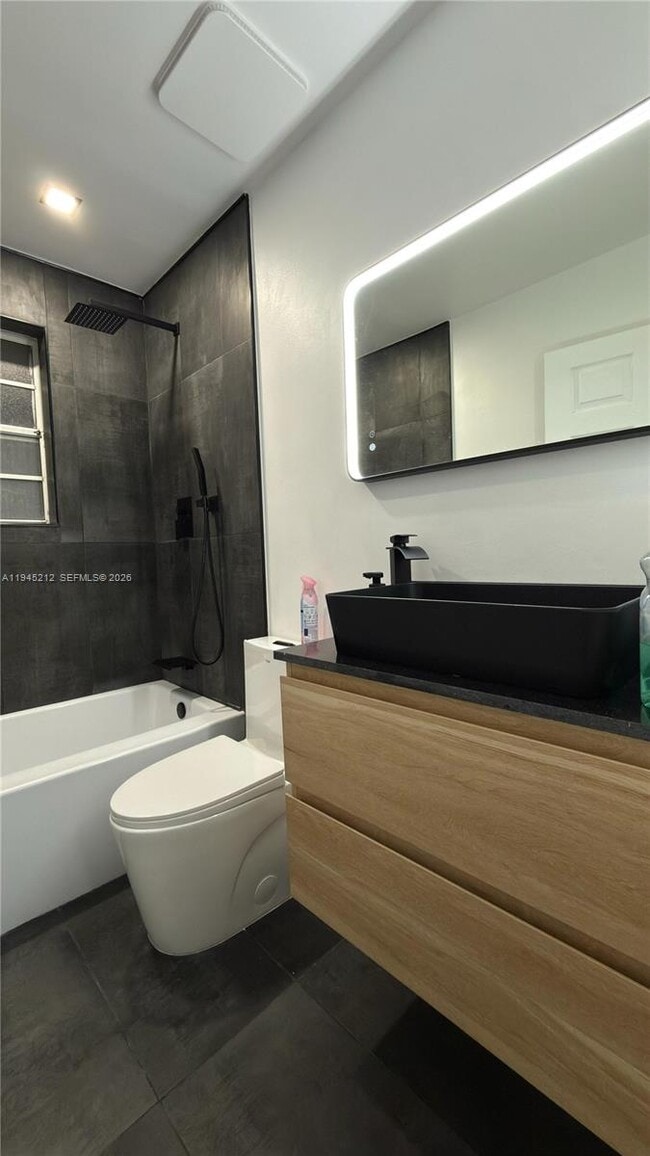 Foto del edificio - 1001 SW 98th Ave