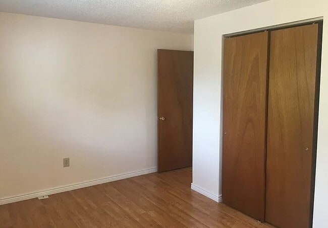 Building Photo - 748 Bunyan Ct