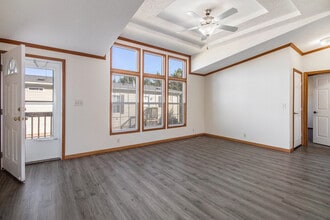 Building Photo - 9750 Kenyon Ave