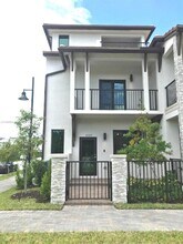 Building Photo - 4920 NW 83rd Ave