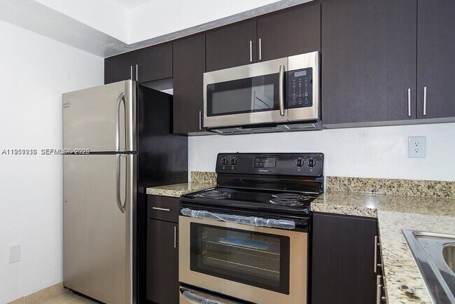 Building Photo - 11750 SW 18th St