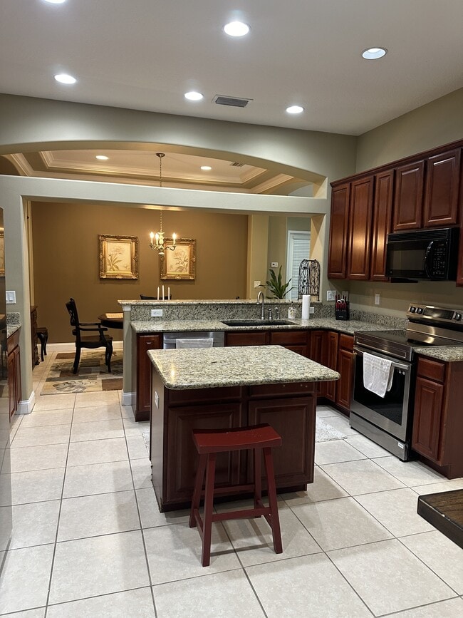 Foto del edificio - 8667 Villanova Dr