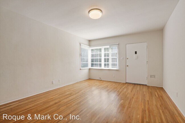 Foto del edificio - 1 br, 1 bath Apartment - 2202-2206 20th St...