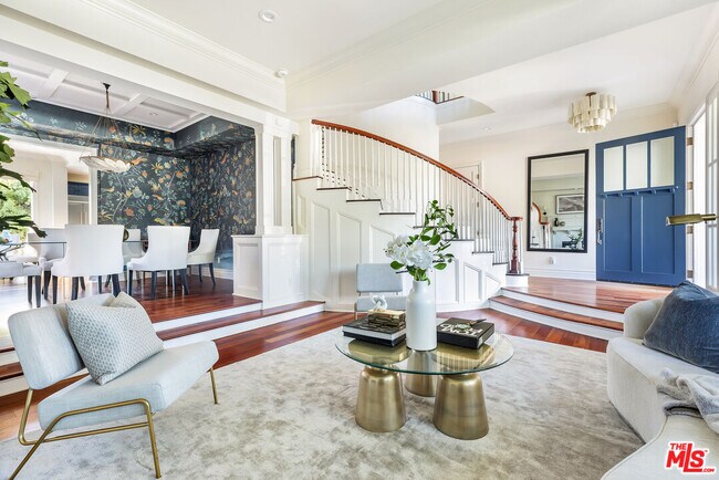 Foto del edificio - 17062 Bollinger Dr