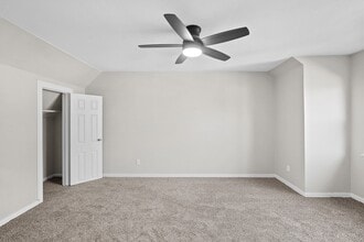 Building Photo - 10811 Tupper Lake Dr