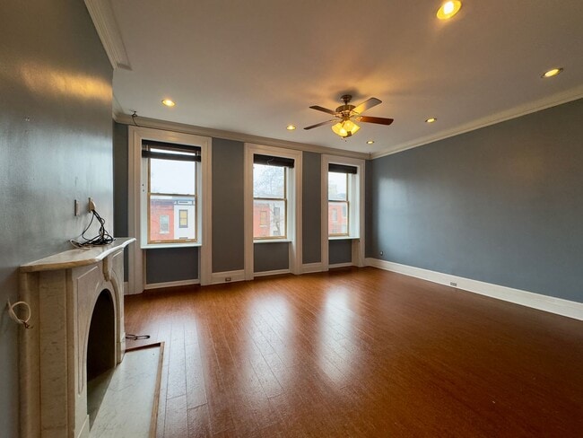 Foto del edificio - Charming 2 Bedroom/2 Bathroom Apartment in Bolton Hill, MD!
