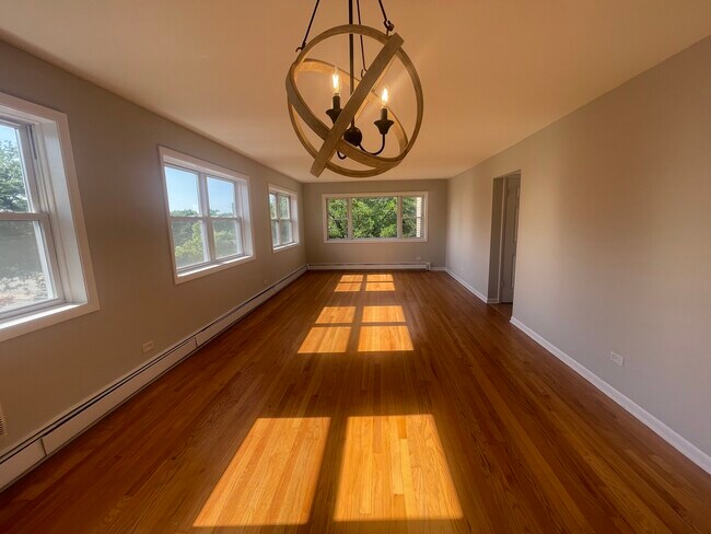 Foto del edificio - 4641 Main St