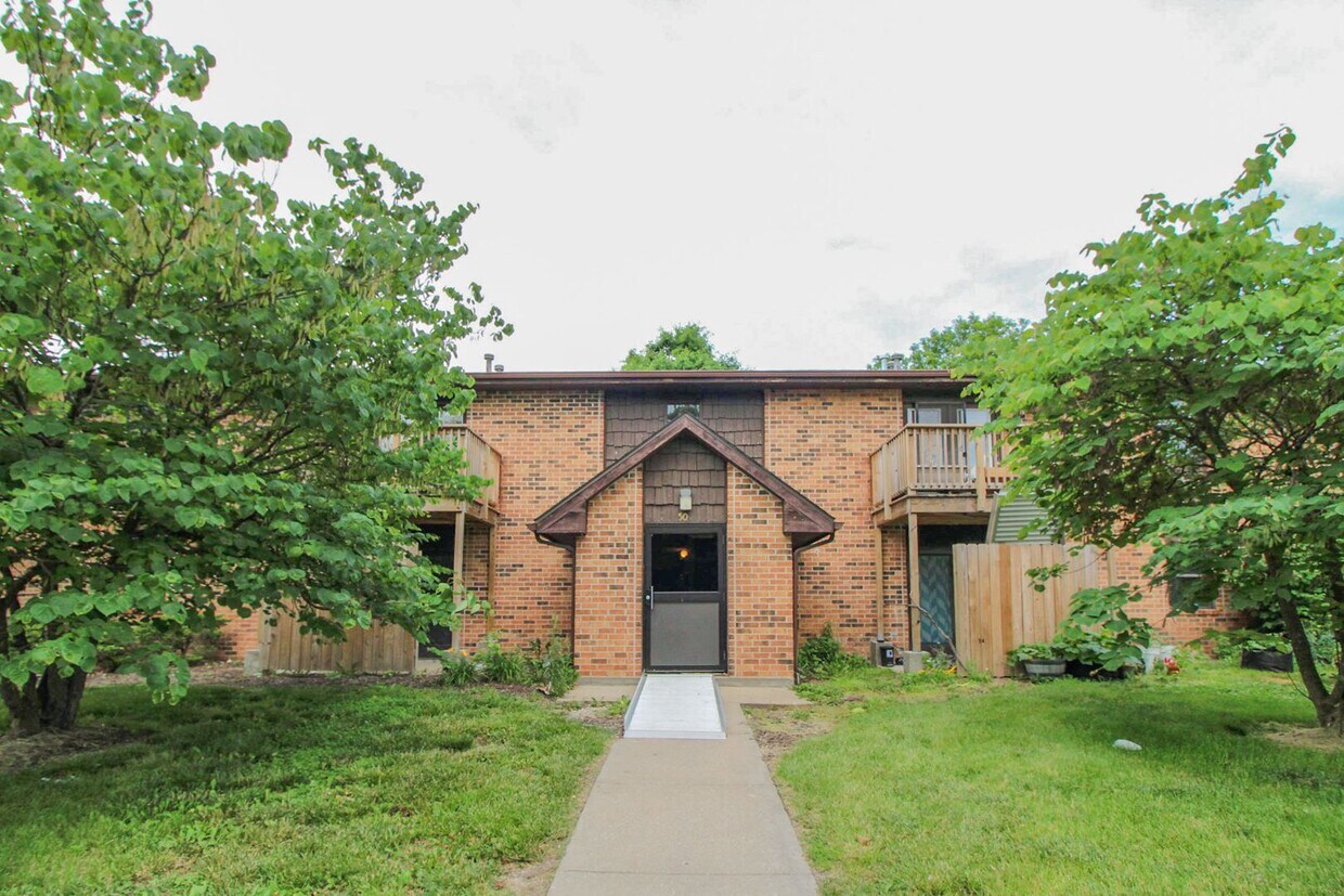 Foto principal - Condo available for rent!