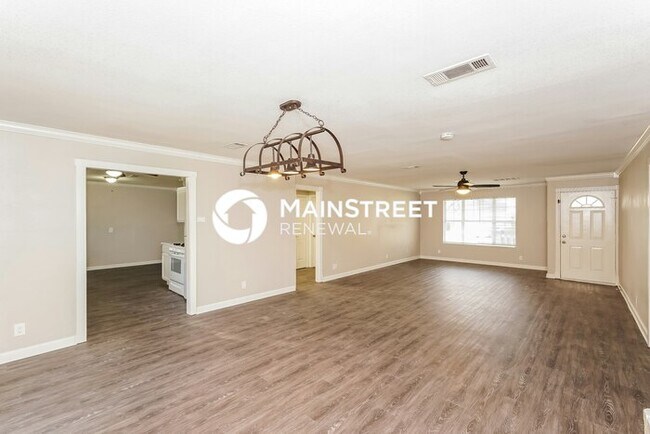Building Photo - 3 Bedroom Pet-Friendly Home in North Richland Hills, TX with Main Street Renewal