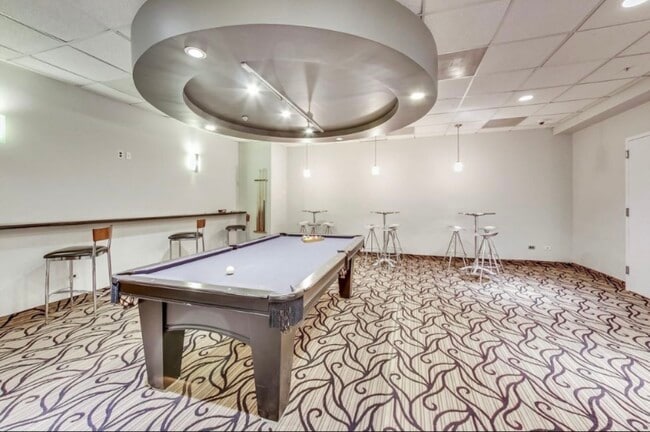 Foto del edificio - 545 N Dearborn St