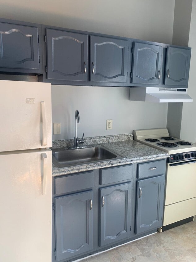 Crocker House Apartments New London, CT